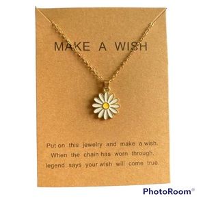 Daisy necklace gold chain retro vintage style jewelry flower 60’s w wish card